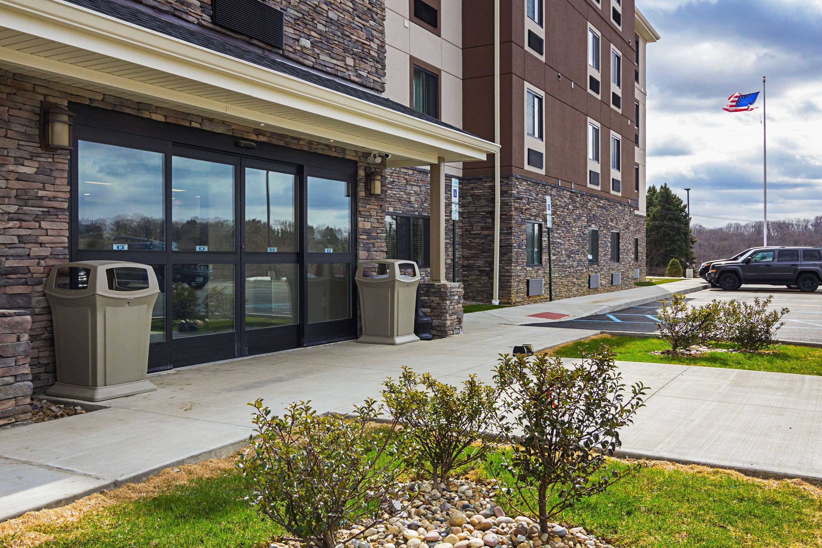 Suburban Studios Monaca - Pittsburgh Exterior foto